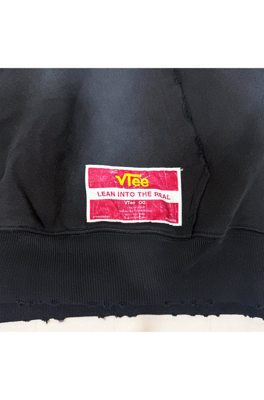 【予約】”LEAN INTO THE REAL” PULLOVER HOODIE BLACK