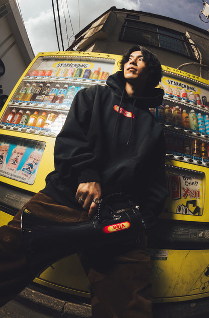 【予約】”LEAN INTO THE REAL” PULLOVER HOODIE BLACK