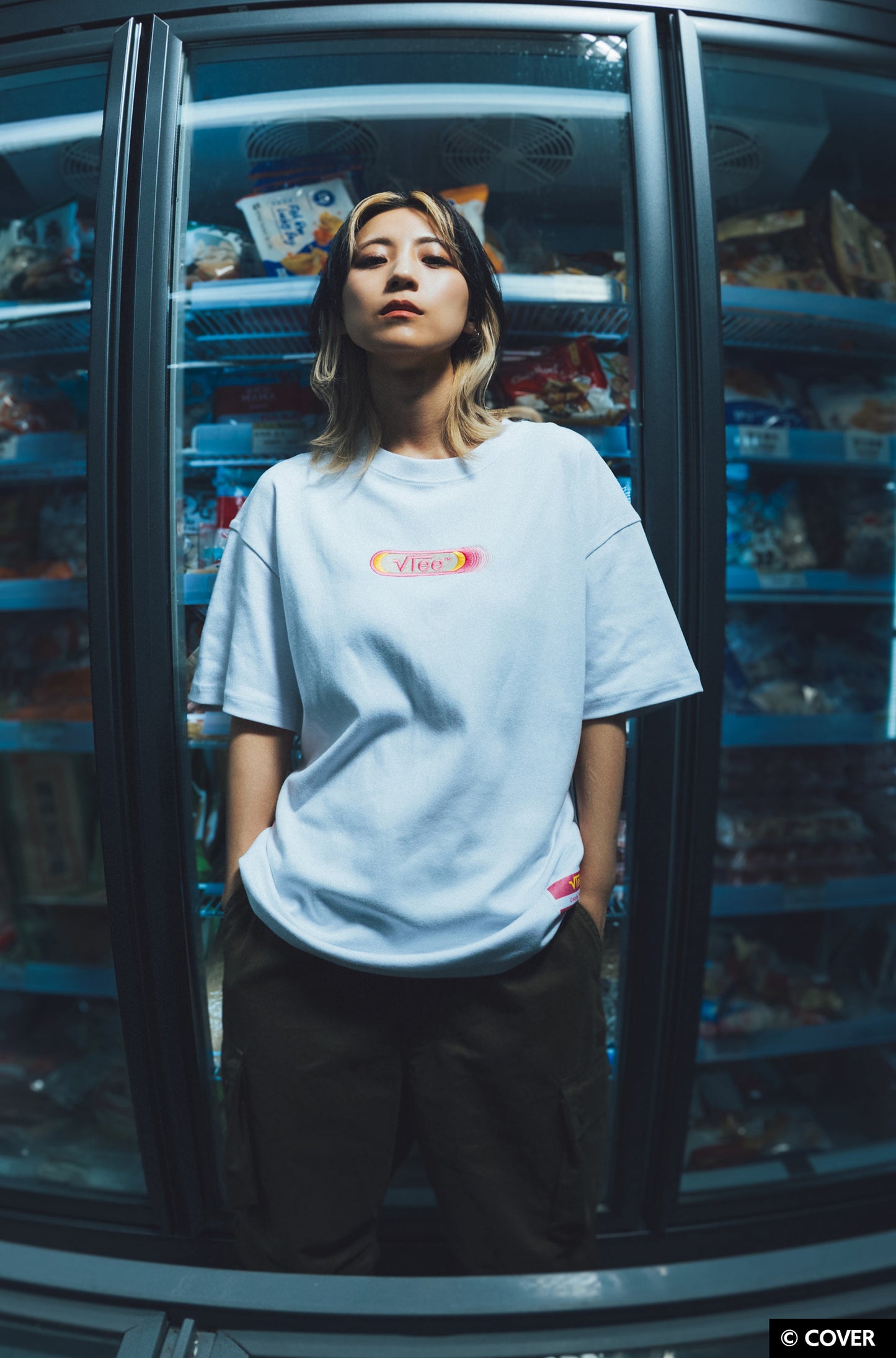 VTee x Usada Pekora TEE WHITE