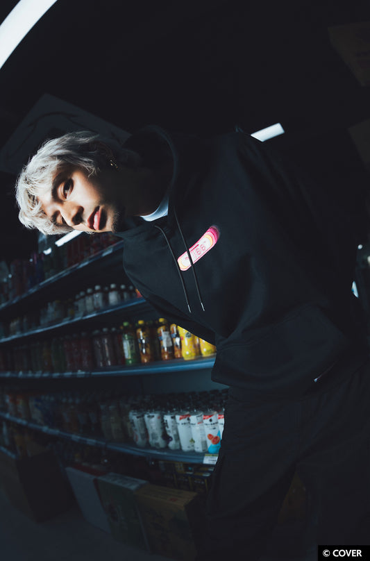 【予約】VTee x Houshou Marine PULLOVER HOODIE BLACK