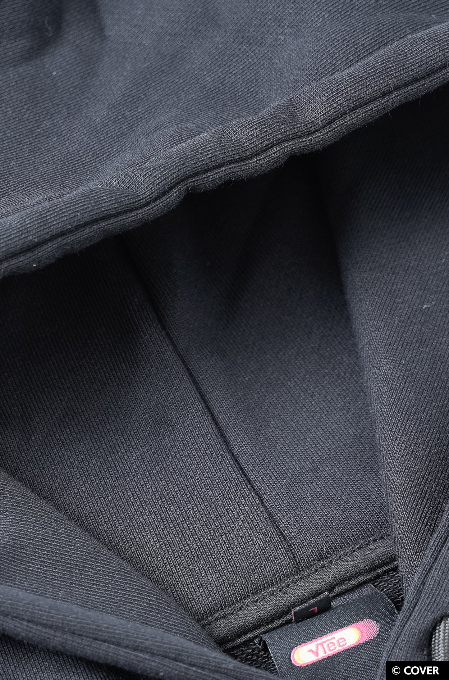 【予約】VTee x Houshou Marine PULLOVER HOODIE BLACK