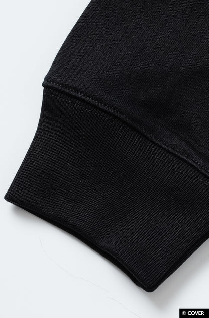 【予約】VTee x Inugami Korone PULLOVER HOODIE BLACK